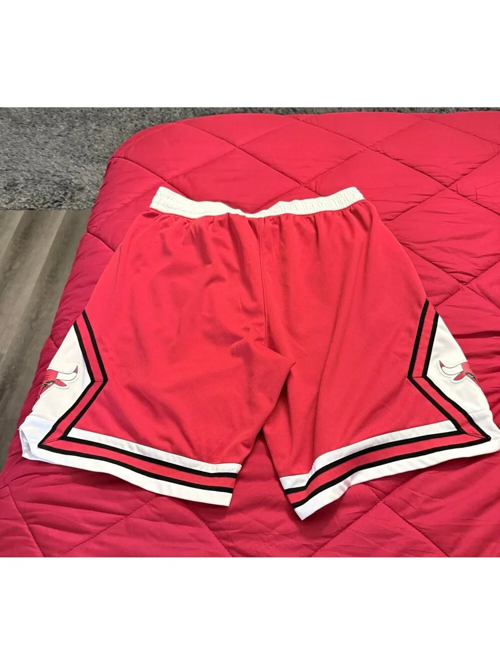 Adidas NBA Chicago Bulls Red Basketball Shorts Men’s XL Player ID